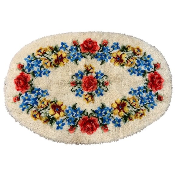Vintage Retro Grandmas Hand-Hooked Latch Hook Shag Oval Floral Rug Decor 49"x34" - Picture 1 of 5